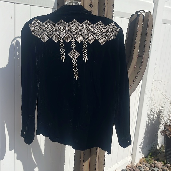 JOHNNY WAS Western Velvet Top - Picture 10 of 16